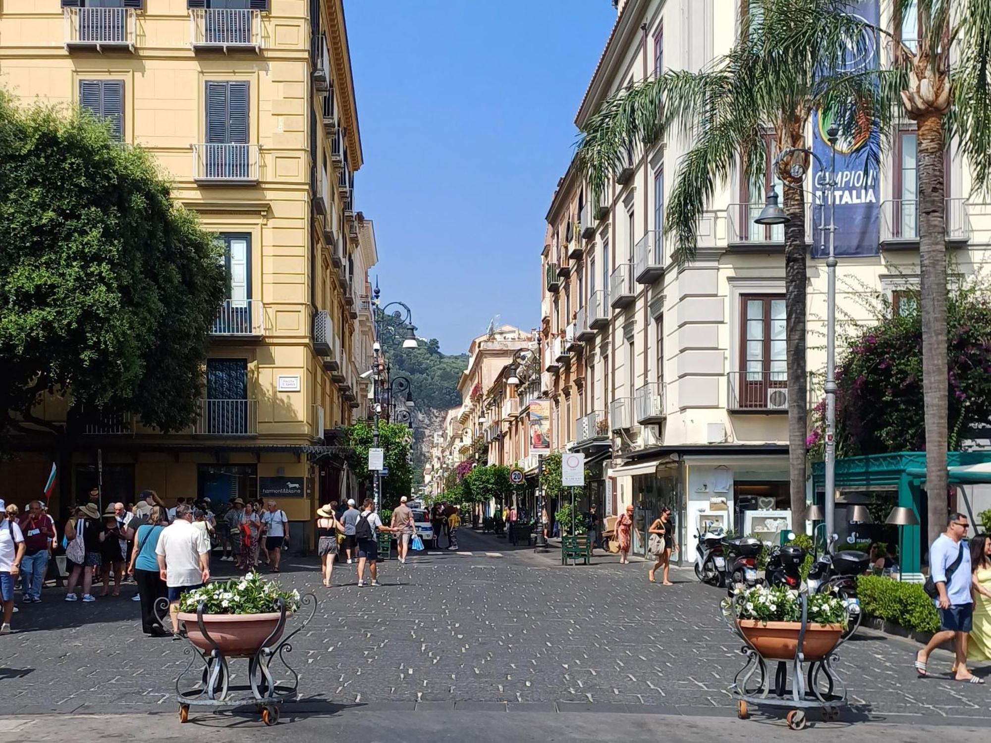 A Casa Di Erica Bed & Breakfast Sorrento